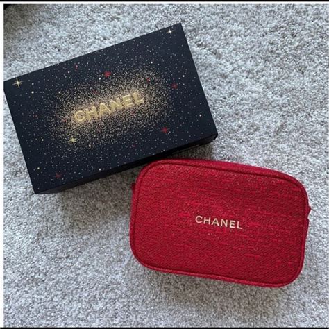 chanel beaute makeup bag|chanel cosmetic bag price.